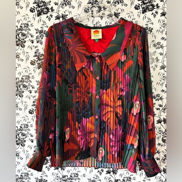 FARM Rio Colorful Pleated Blouse - Picture 3 of 10